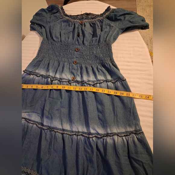 Chambray Blue Smocked Dress - Picture 10 of 12